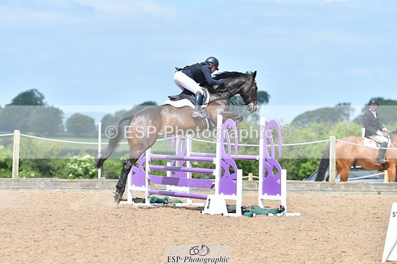 240609A-112008-04511 - Cls 17 Snr 1.05m Open