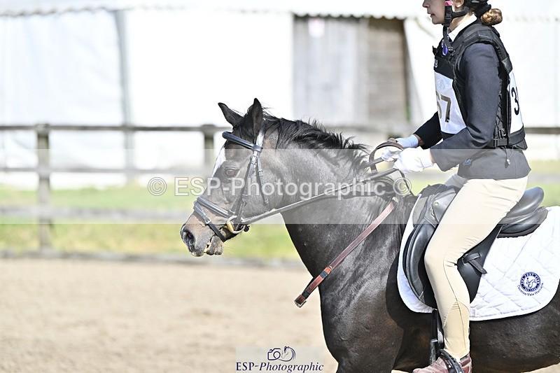 240823X-102202-15147 - 60cm R2 9.30 to 11.00