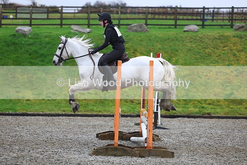 3E7A7061 - Class 2: 80cm Part 1