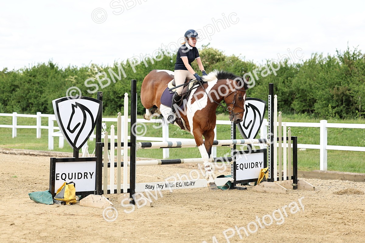 SBM_005283 - Class 18 - Senior 1.05m Open