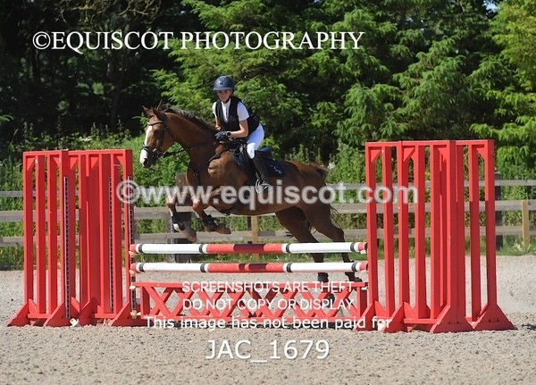JAC_1679 - CLASS 3 Senior British Novice/ 90cm Open