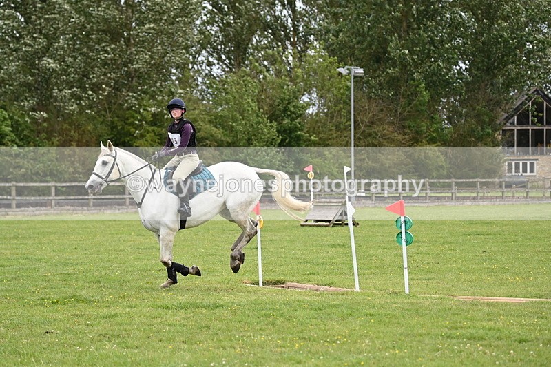 WJ6_4010 - Class 6 80cm