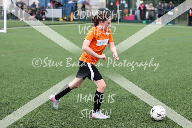 1DX31751 - Sat 6th U12 Girls