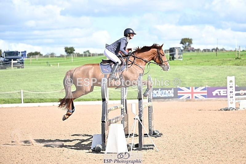 250924-122957-00260 - Cls 3 Snr 1.05m Open