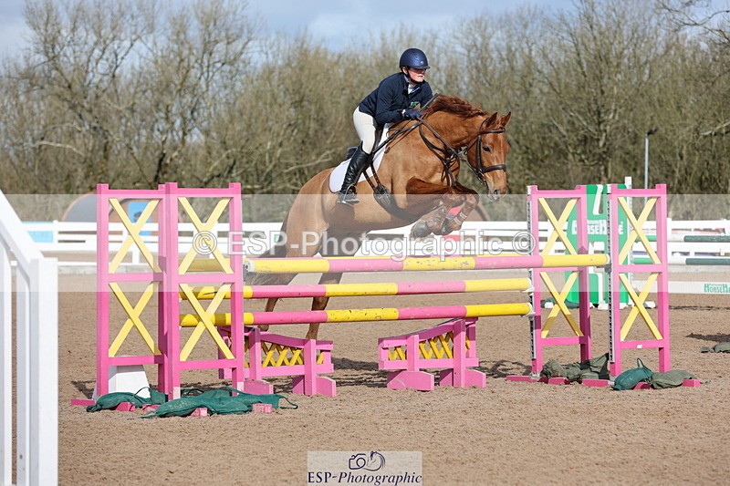 240223A-114226-00940 - Cls 4 Snr 1.05m Open