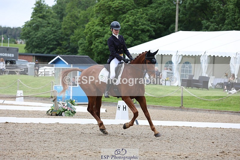 240523-102441-03299 - 212-RIVERSTOWN_ROYAL-Georgie_Frow