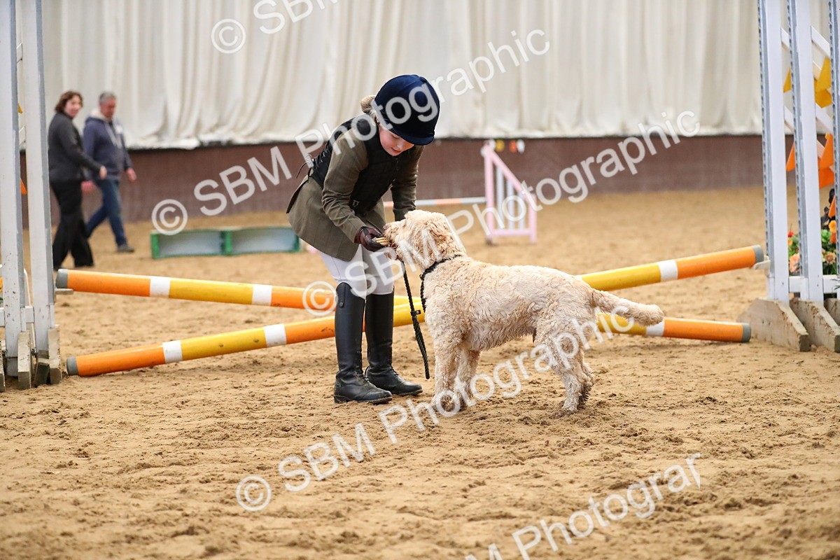 SBM_001114 - Class 3 - Horse & Hound