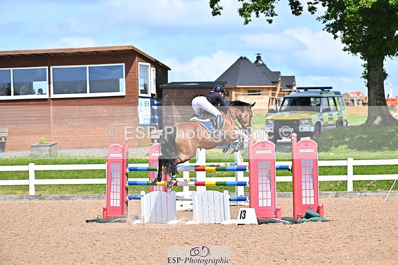 240619A-152910-00826 - Cls 5 Snr Foxhunter and 1.20m Open