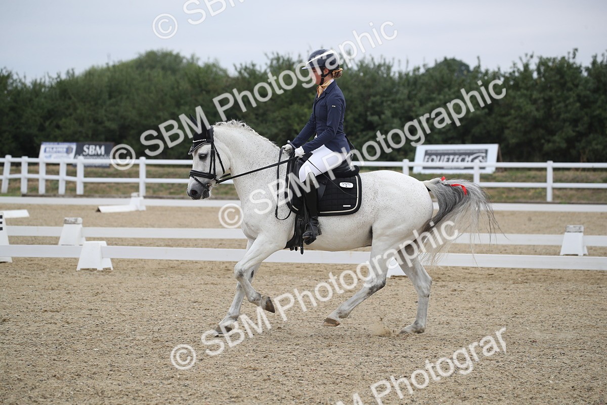 SBM_005560 - Novice 5 - 8.30.10.39