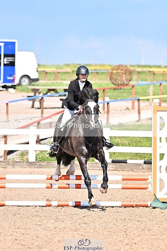 250513-155817-00095 - Clr Rnd & 60cm