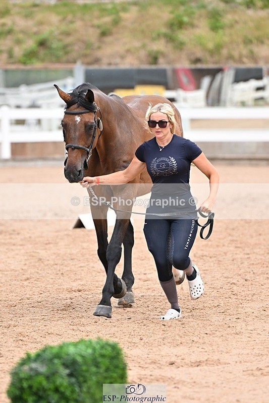 250716-142040-01026 - Trot Up 1.30 to 2.30