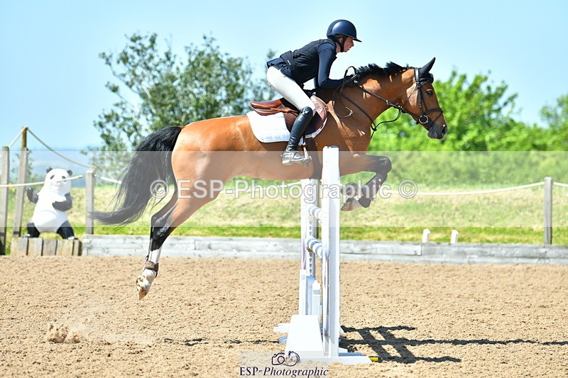 230527A-120527-04356 - Cls 15 Foxhunter