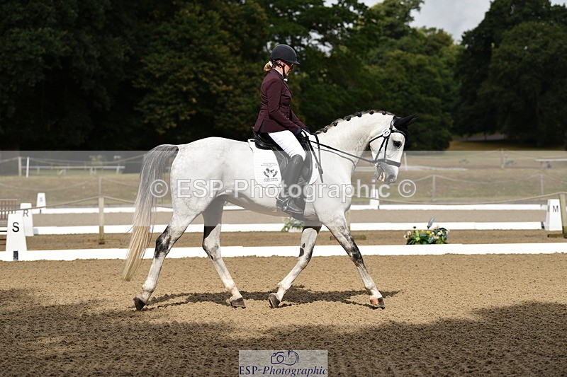 140109A-223102-08218 - 147-Cheryl.Forster-whitesparke.royal