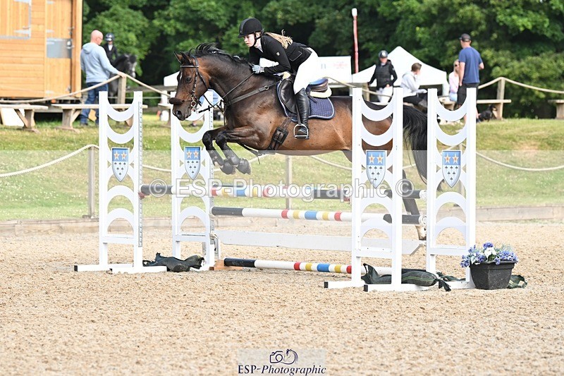 240704-094705-00423 - Cls 6 British Novice and 90cm Open