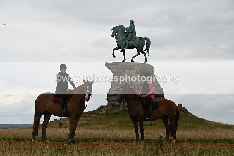 DSC_7452 - Time at Statue 13:16 to 13:52