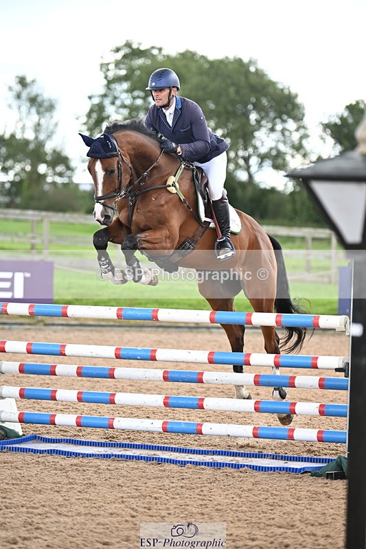 240912A-123706-01509 - Cls 3 Snr Foxhunter