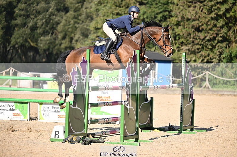 260321A-150338-01041 - 6 Foxhunter 1m 20 Open