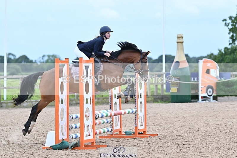 240813-170656-00389 - Classes 3A&B & 4 70cm