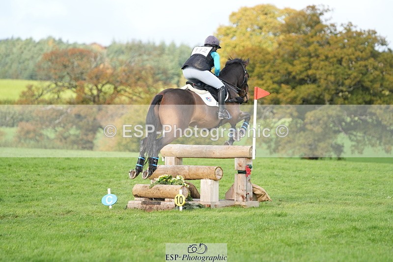 251024A-120928-08658 - B-112-Christina.Wiederkehr