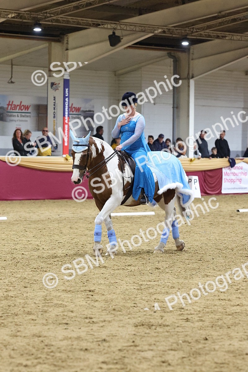 SBM_09833 - Class 52 Strictly Fancy Dress-Age