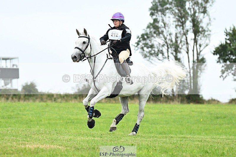 240831A-152604-04859 - 212-Kay.Webb-KILCAVAN.CLOVER