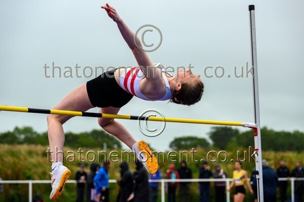 ComMast25-910150 - Field Female Set One