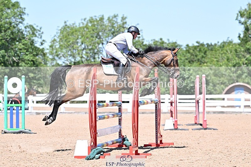 250712-124219-00553 - Cls 11+12 1.10 and 1.15m