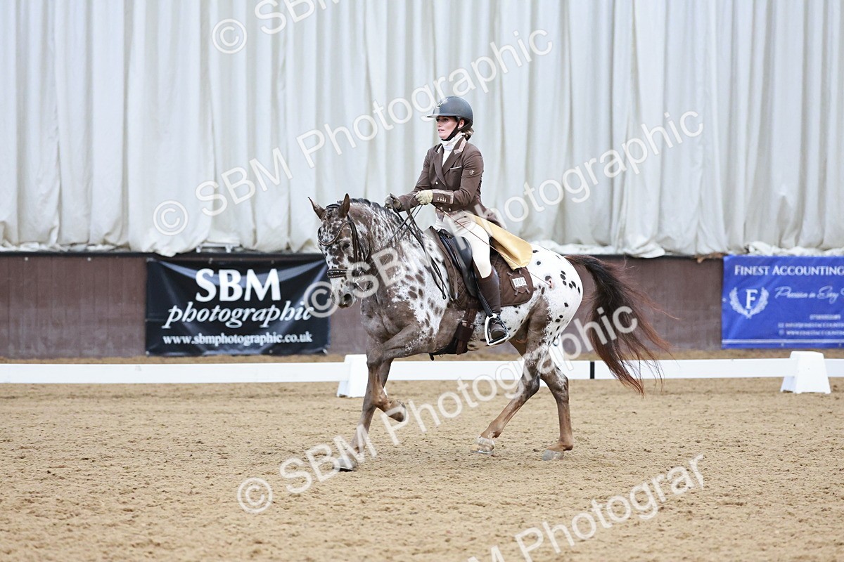 SBM_016570 - Class 5 - FEI INT II - 17.24-18.20
