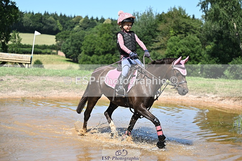240729B-145956-02943 - Abbie's Group XC
