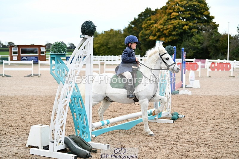 241013B-092636-00192 - Cls 1 Clear Round