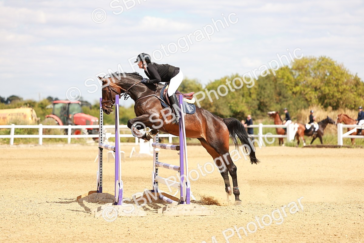 SBM_006632 - Class 4 - Senior British Newcomers - 1.10m