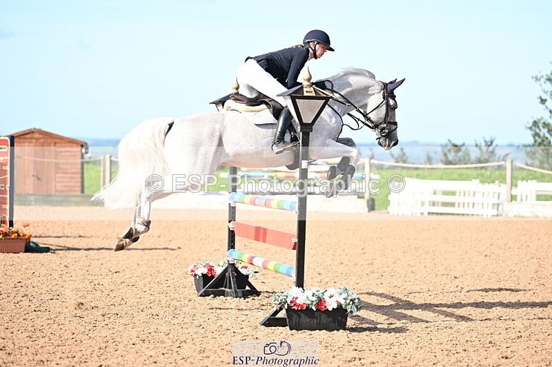 240913A-101218-03432 - Cls 13 Snr 1.05m & 1.10m Open