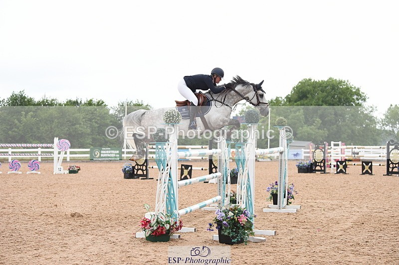 230628A-163002-01059 - Cls 6 1.30 & 1.40m Open