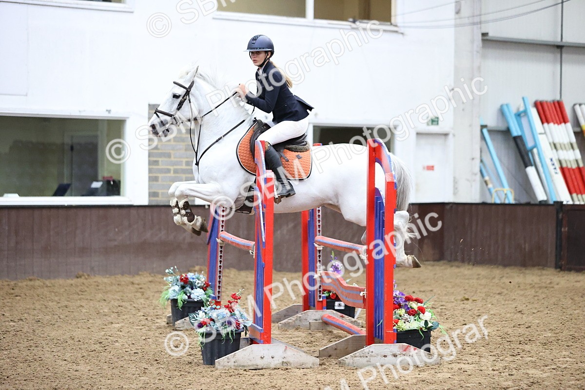 SBM_001182 - Class 5 - Blue Chip Pony Newcomers 1.00m Open