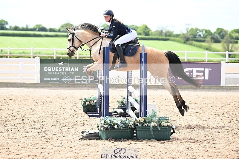 250504-114953-03004 - Cls 17+18 Club and Schools 80cm