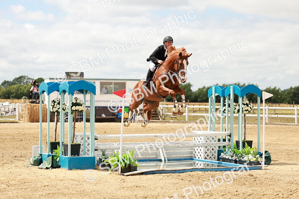 SBM_018415 - Class 21 - Senior Newcomers Championship 2d Rd