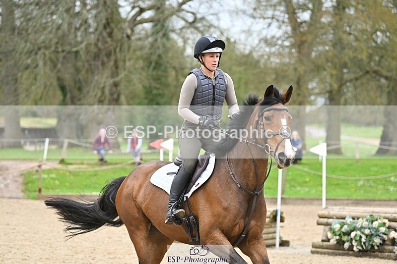 240411-121206-01210 - Group 4 XC