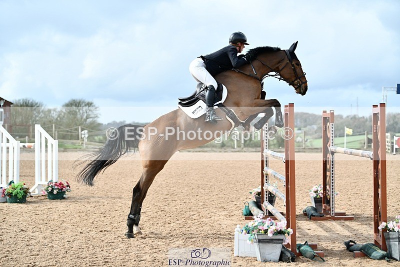 260313-130714-01712 - Cls 3 + 4 Snr Foxhunter and 1.20m Open