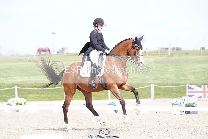 250403-135800-02814 - 029-Charlotte.Dicker-Catherston.Timeless