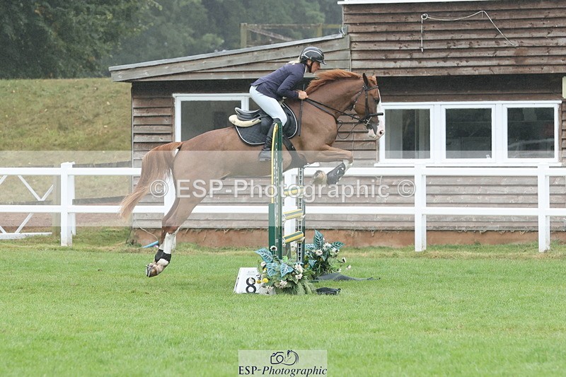 250830A-131103-06586 - Cls 16 Snr Newcomers and 1.10m Open