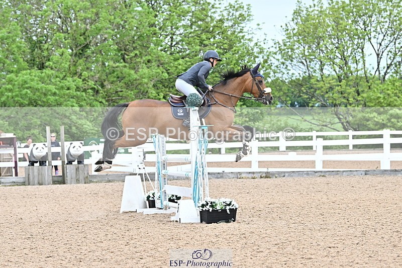 240523A-100410-01434 - Cls 1 Snr 1.05m and 1.10m