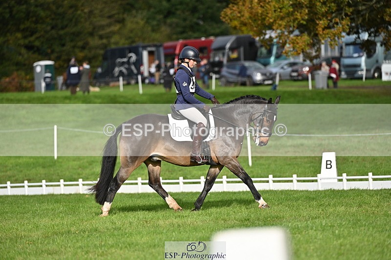 251024A-102035-08296 - G-555-Molly.Swain