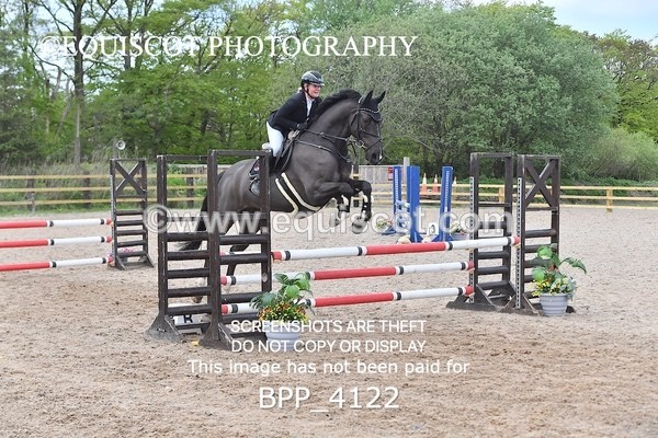 BPP_4122 - CLASS 5 Veterans Show Jumping