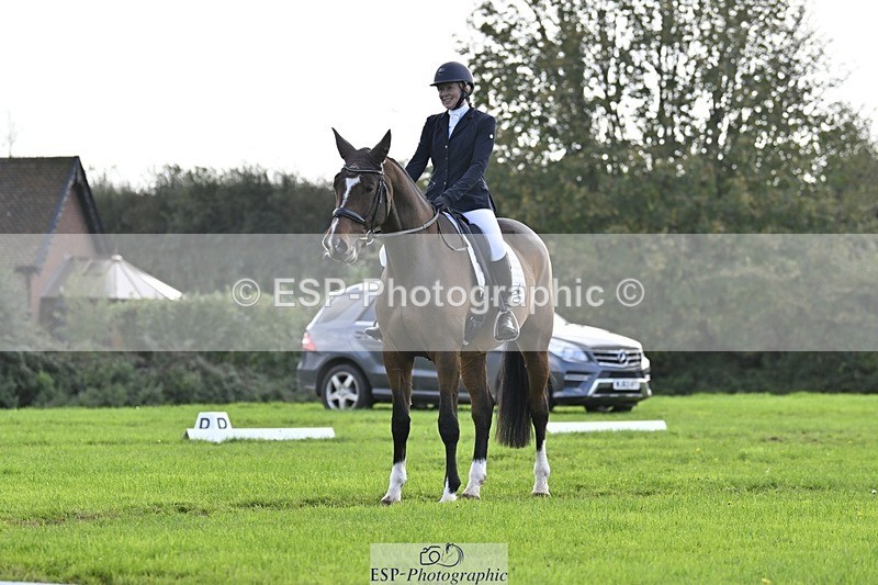 241025-133140-09481 - 378-Fern.Hordern-SHES.ALL.THAT