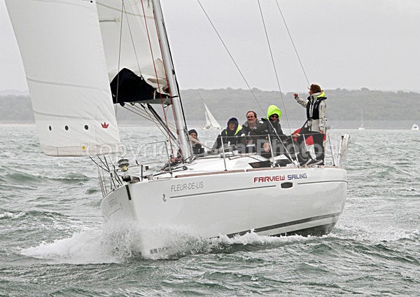 110622 FLEUR DE LIS FAIRVIEW THE DAIRY GROUP IMG_3133 - 110622 FARM BUSINESS REGATTA