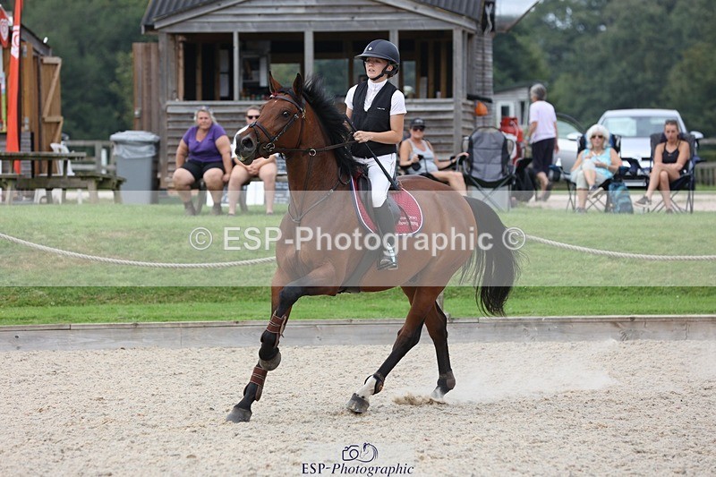 230908-155608-02674 - Cls 8 Snr 1.05m Open