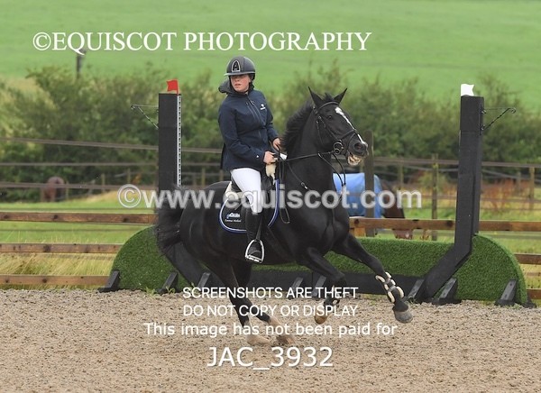 JAC_3932 - CLASS 4 Senior British Novice/ 90cm Open