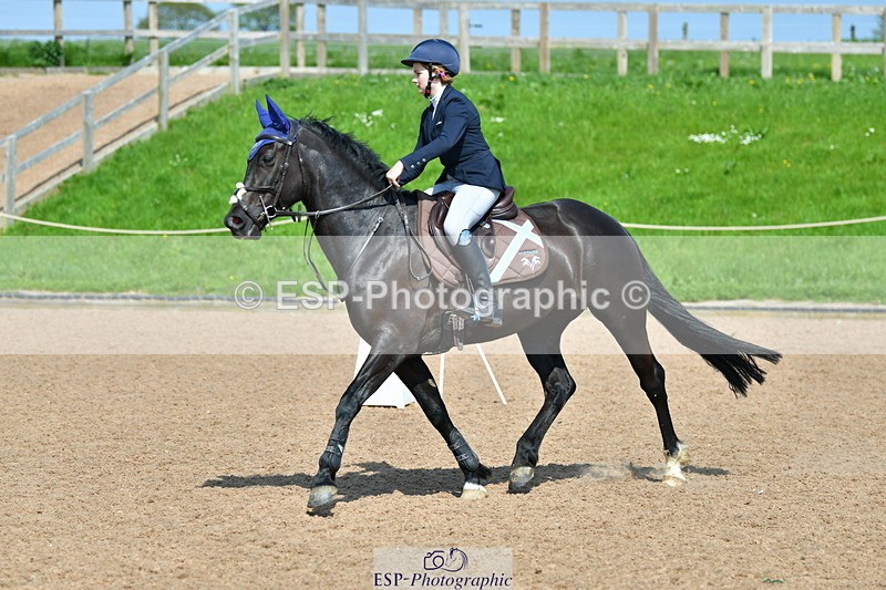 230513A-152123-01677 - Cls 40 Club 90cm