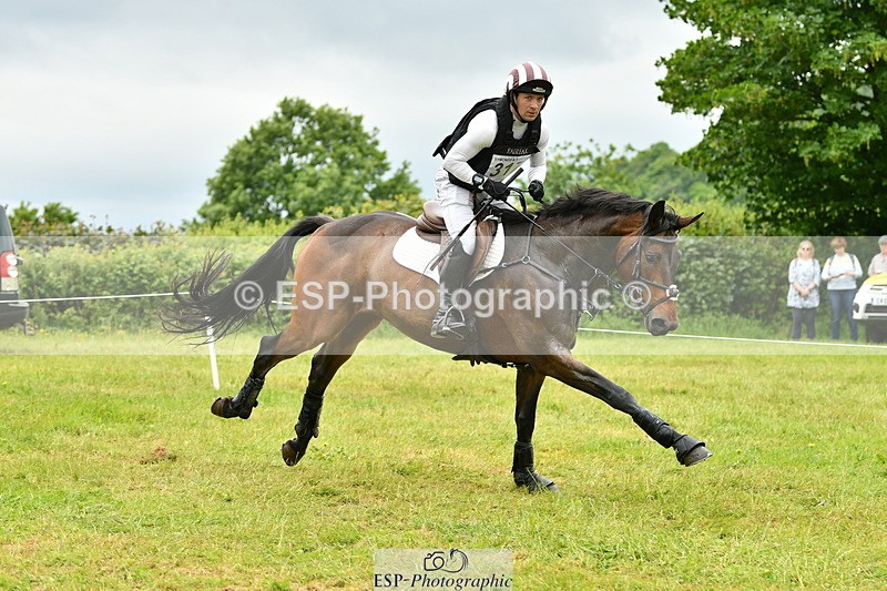 250524A-113454-09733 - B-317-Rupert.Batting-COOMBELAND.TALISMAN