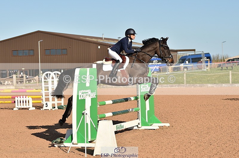 240306A-100106-00682 - Cls 1 British Novice and 90cm Open